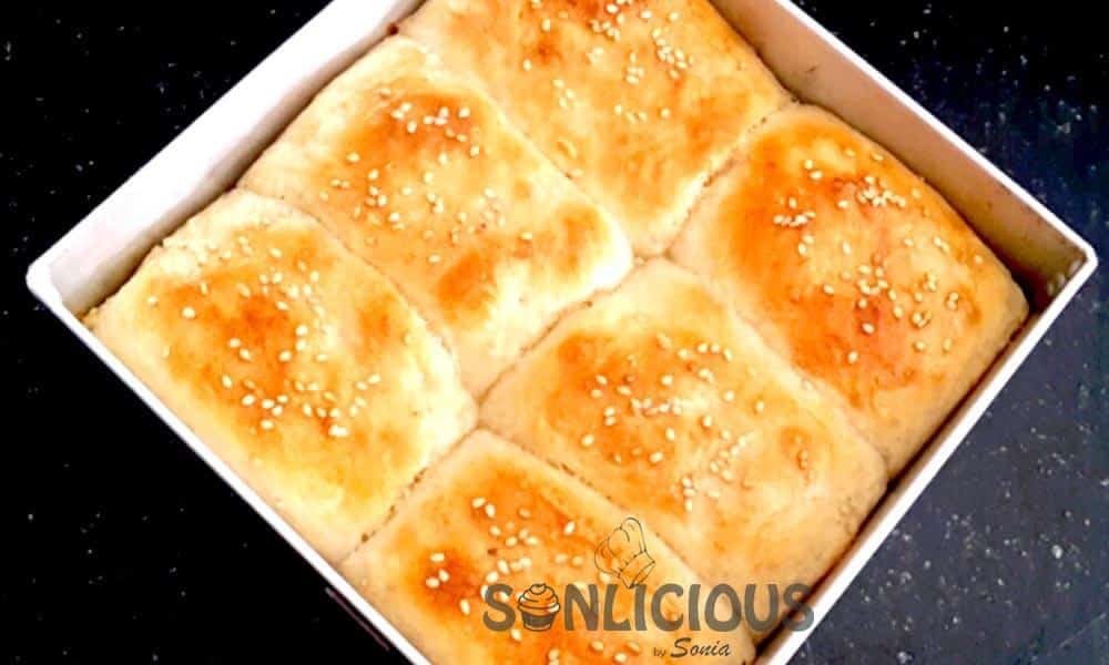 Stuffed Dinner Rolls Feature