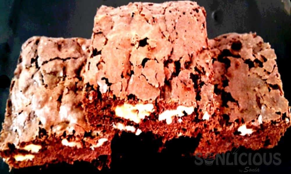 Fudgy Gooey American Walnut Brownie Recipe