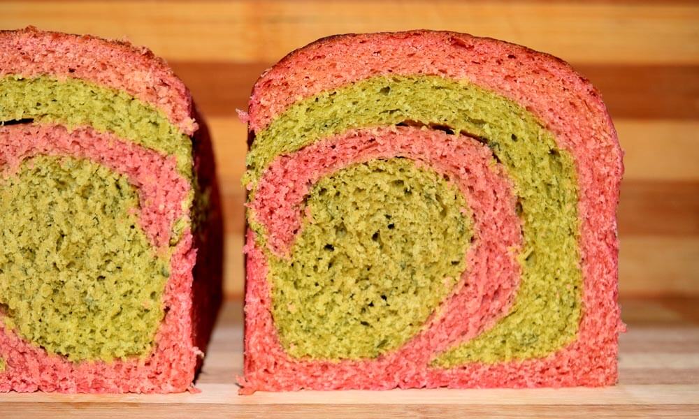 Spinach Beetroot Bread